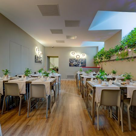 Al Manthia Hotel - Gruppo Trevi Hotels Ρώμη Εξωτερικό φωτογραφία
