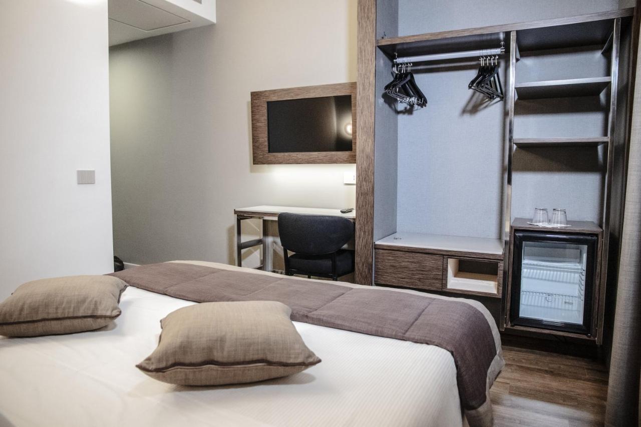 Al Manthia Hotel - Gruppo Trevi Hotels Ρώμη Εξωτερικό φωτογραφία
